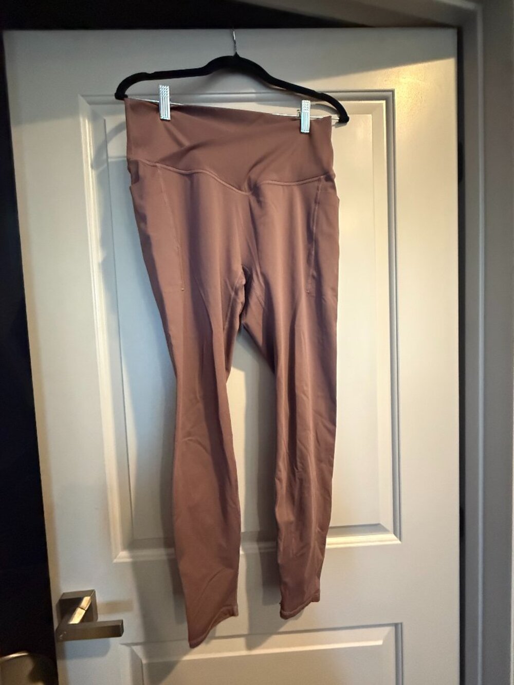 POPFLEX Supersculpt™ Leggings with Pockets - Pecan XL / 27" Gently Used